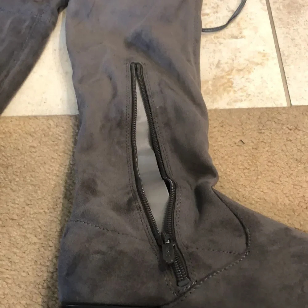 CIRCUS by Sam Eldelman gray suede boots - Picture 12 of 12